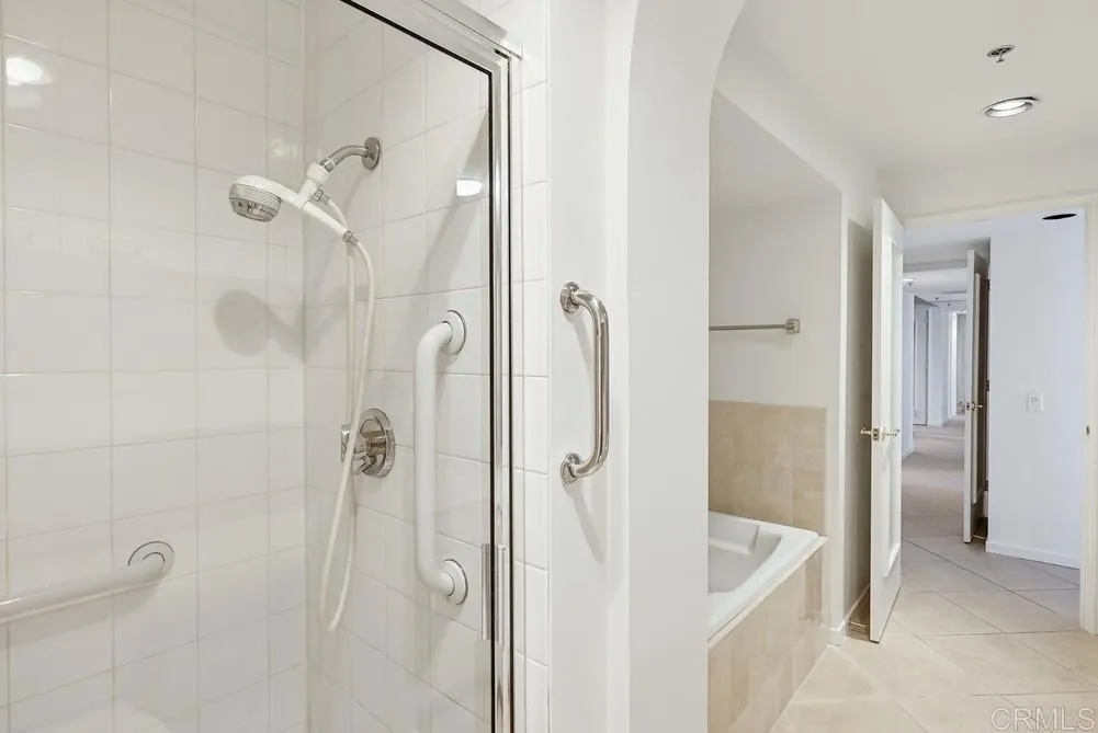 Photo #18: NDP2603971 Listing: Photo #18