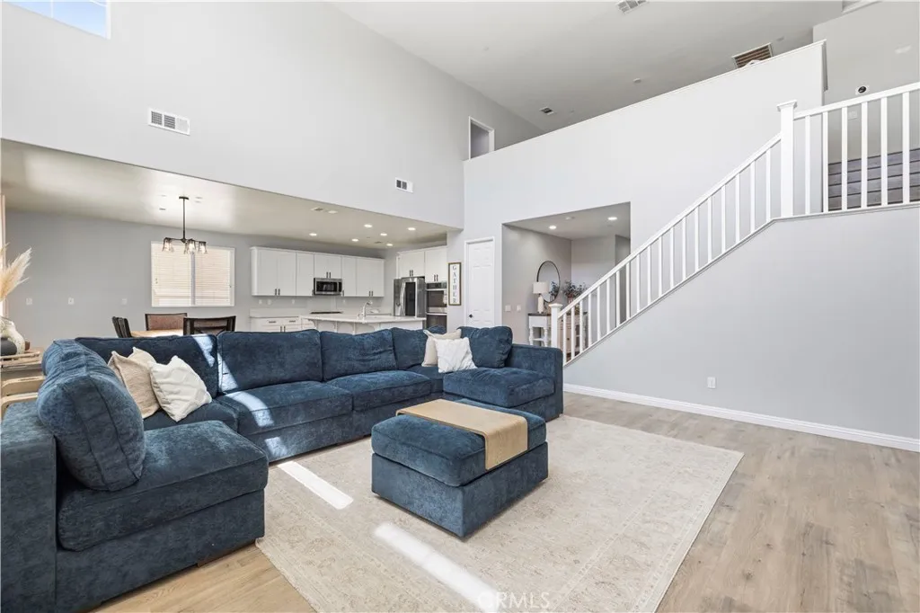 4654 Vahan Court, Lancaster, CA, 93536