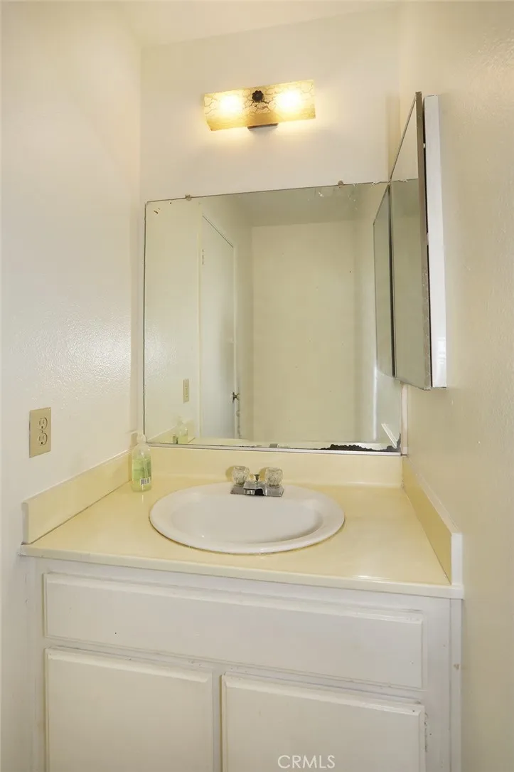 9888 Hamilton, Fountain Valley, CA, 92708