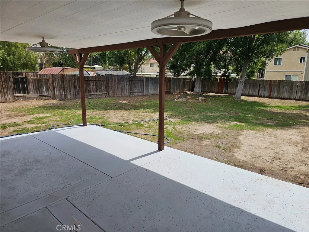 1072 Amber, Lake Elsinore, CA 92530 - Photo 4 of 13, Lake Elsinore, CA