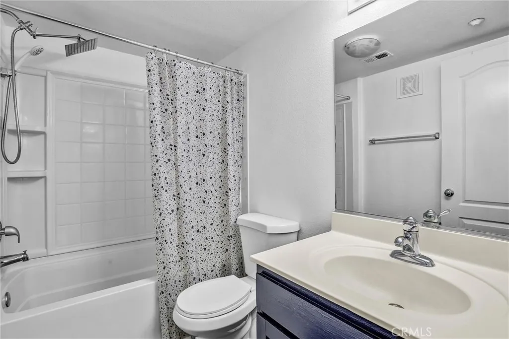 Photo #7: SW26088334 Listing: Photo #7