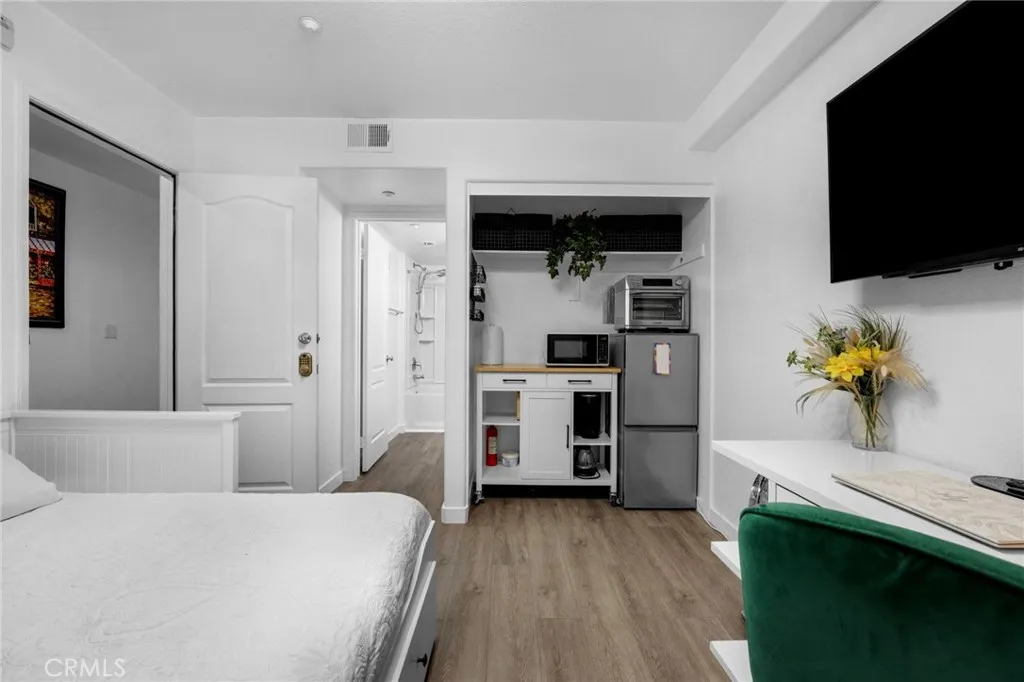 Photo #32: SW26088334 Listing: Photo #32