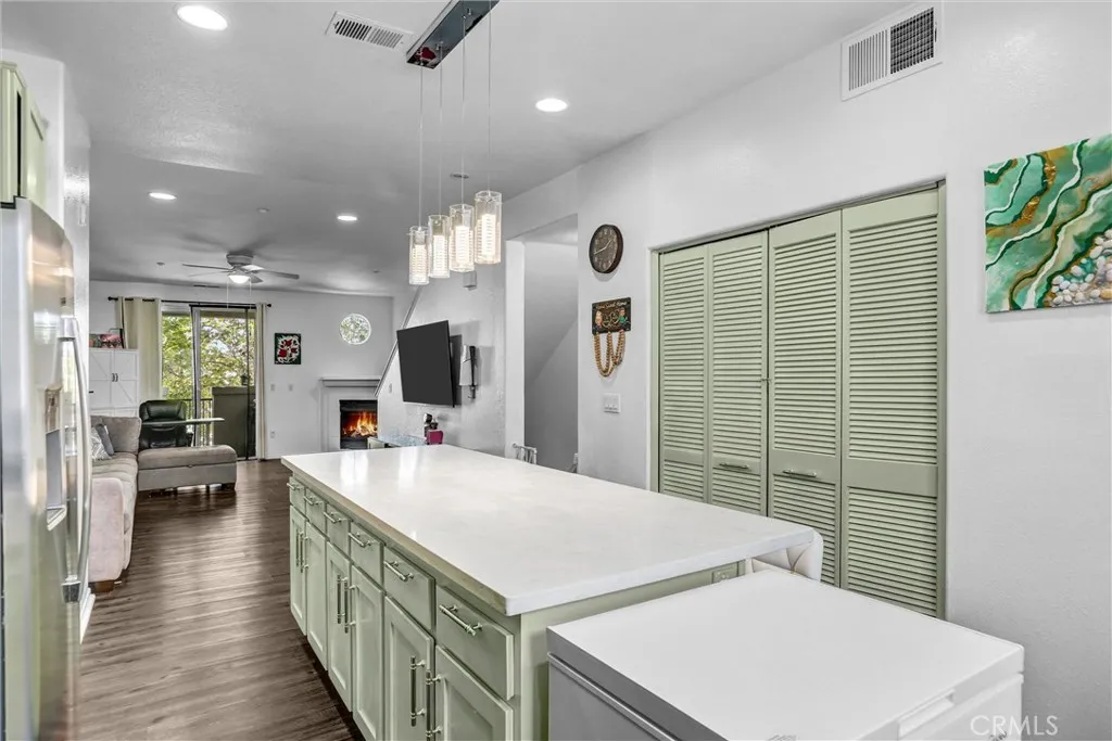 Photo #11: SW26088334 Listing: Photo #11