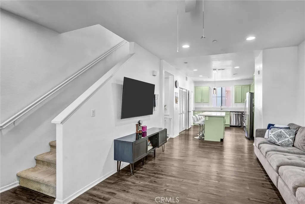 Photo #9: SW26088334 Listing: Photo #9