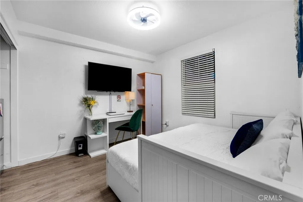 Photo #33: SW26088334 Listing: Photo #33