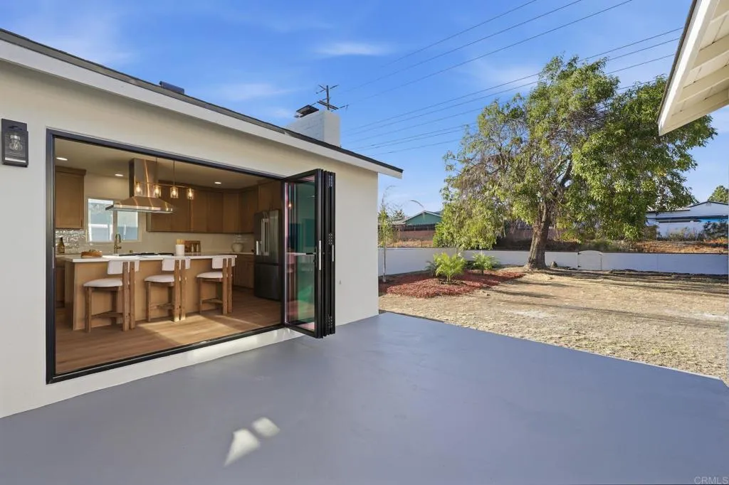 https://cdn.realtyfeed.com/cdn/127/306702506/5ee6df3543af79013b611543c0a11799.webp