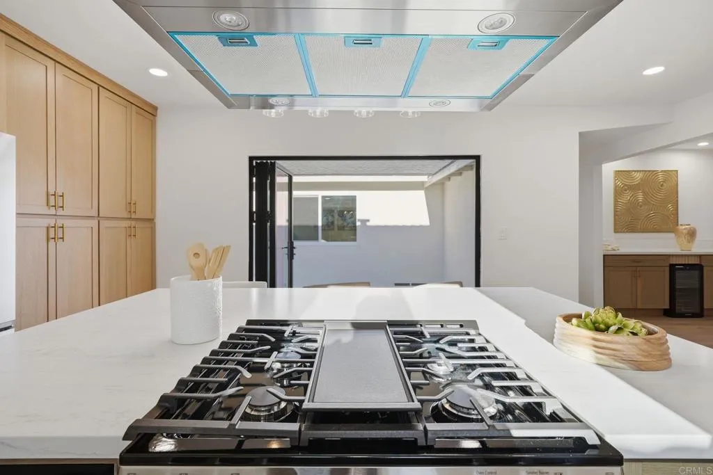 https://cdn.realtyfeed.com/cdn/127/306702506/85774c0840ffc15b57ea927315d4806d.webp