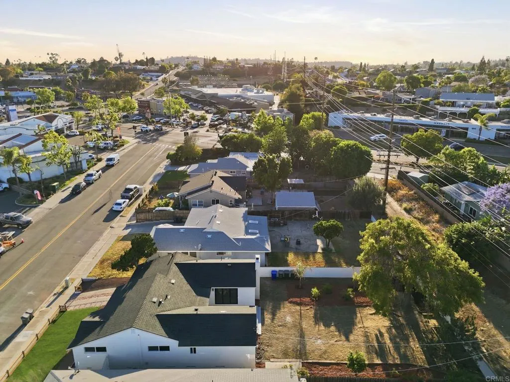https://cdn.realtyfeed.com/cdn/127/306702506/917ec07bd796b695548e0245cf18fe13.webp