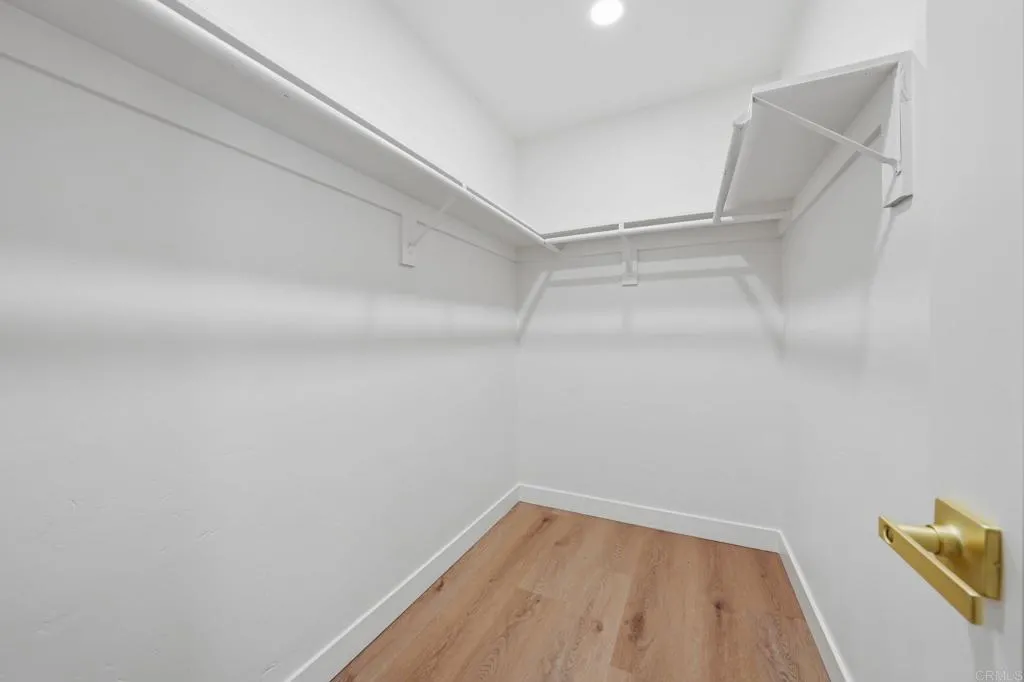 https://cdn.realtyfeed.com/cdn/127/306702506/ad161543c00d99a8c2cd0099ca7ba6bd.webp