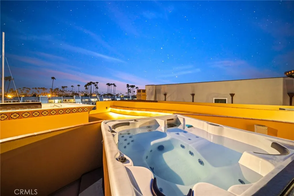 https://cdn.realtyfeed.com/cdn/127/306702508/4d199c5711a6f8d6e3e47433f4733aca.webp
