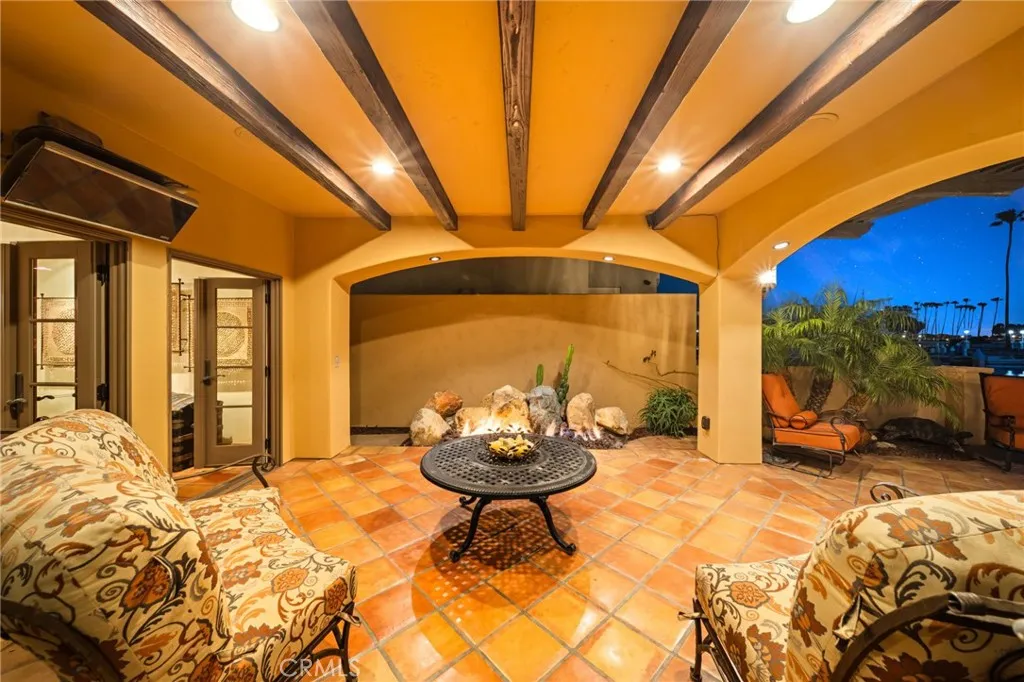 https://cdn.realtyfeed.com/cdn/127/306702508/5d17028de57344635712ac2c20945595.webp