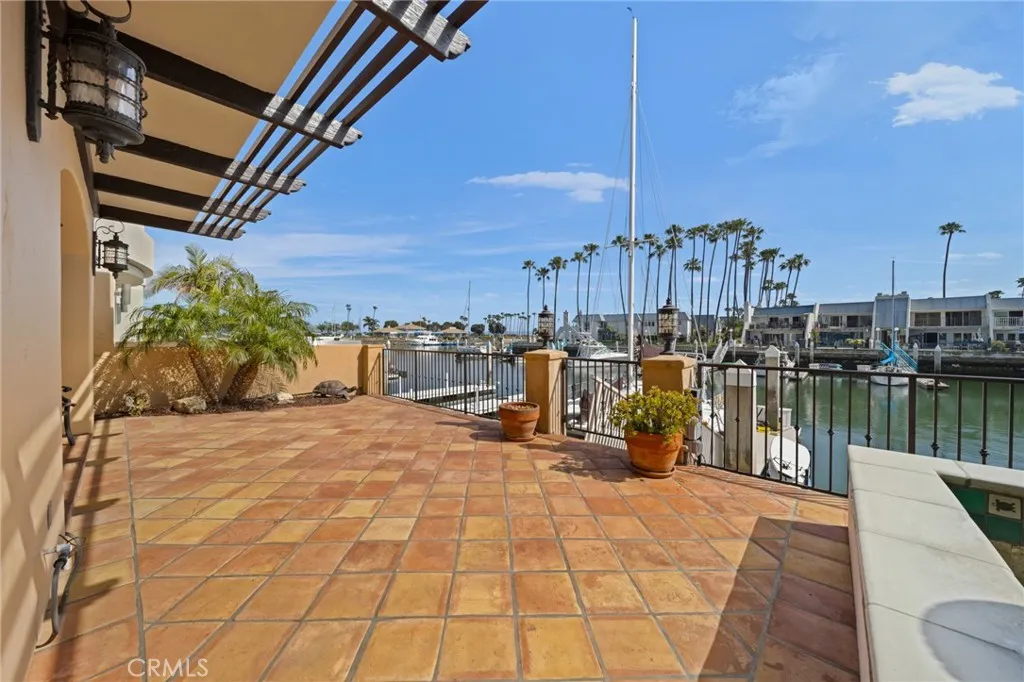 https://cdn.realtyfeed.com/cdn/127/306702508/7cf95f1f1bef6e09c9045984ac0d84d5.webp