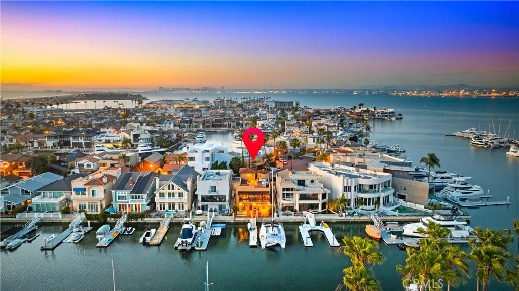 https://cdn.realtyfeed.com/cdn/127/306702508/868871d9b3d599814fb197673e700a7d.webp