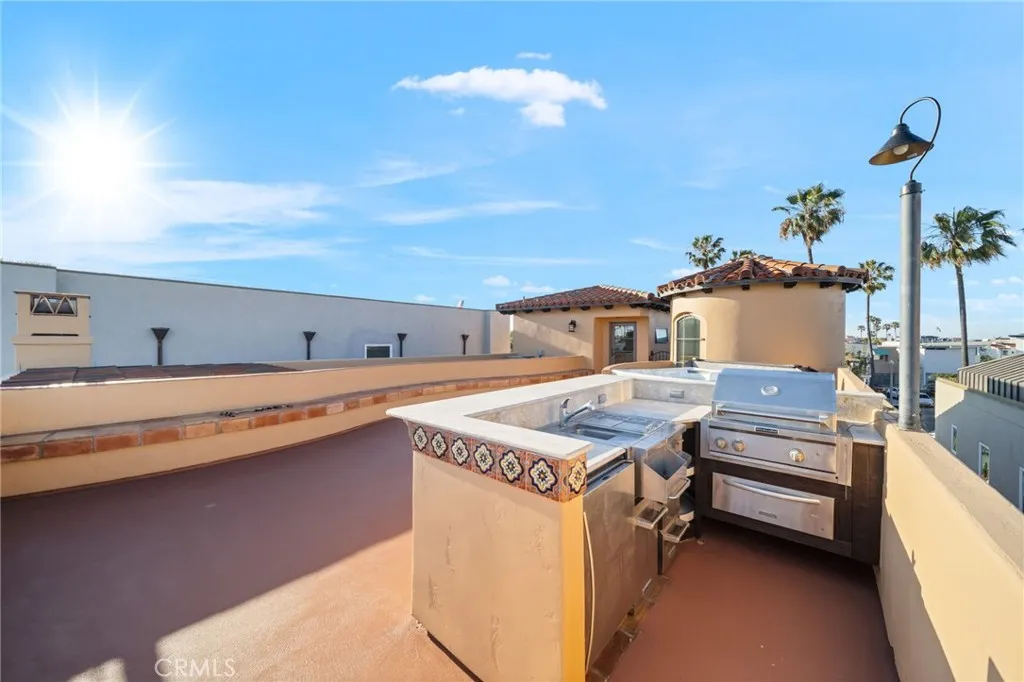 https://cdn.realtyfeed.com/cdn/127/306702508/8d8e21be8dc566988c40a12a2186ec02.webp