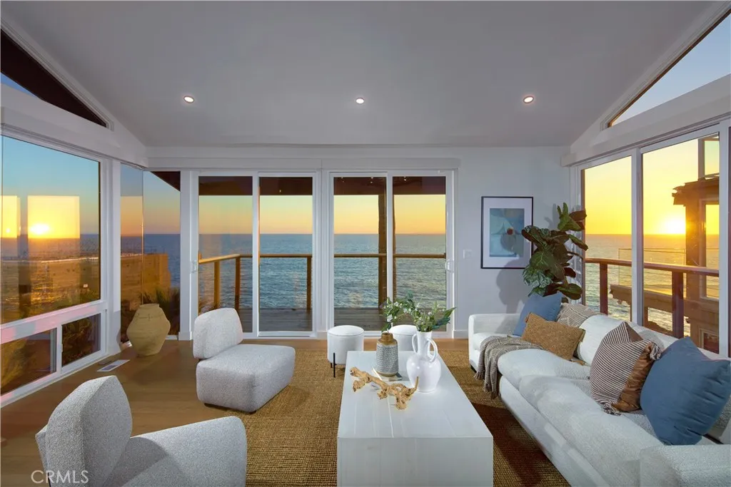 31702 Seacliff Drive, Laguna Beach, CA, 92651