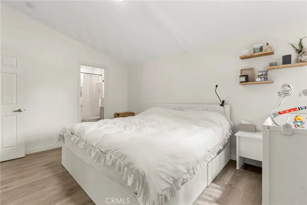6413 Wystone Avenue, Reseda, CA, 91335