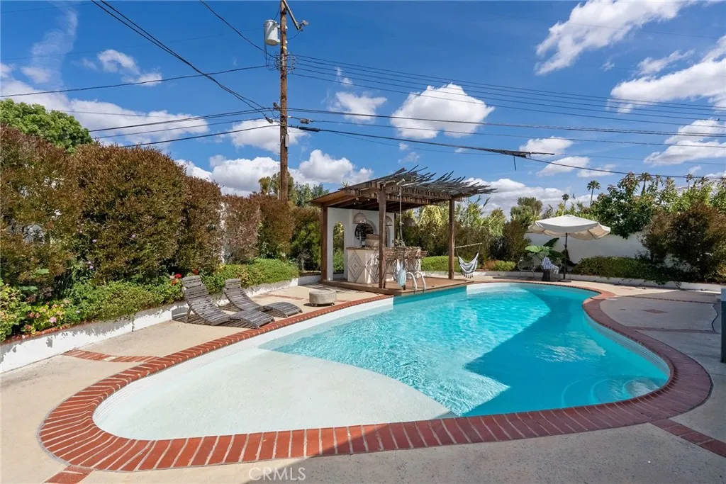 6413 Wystone Avenue, Reseda, CA, 91335