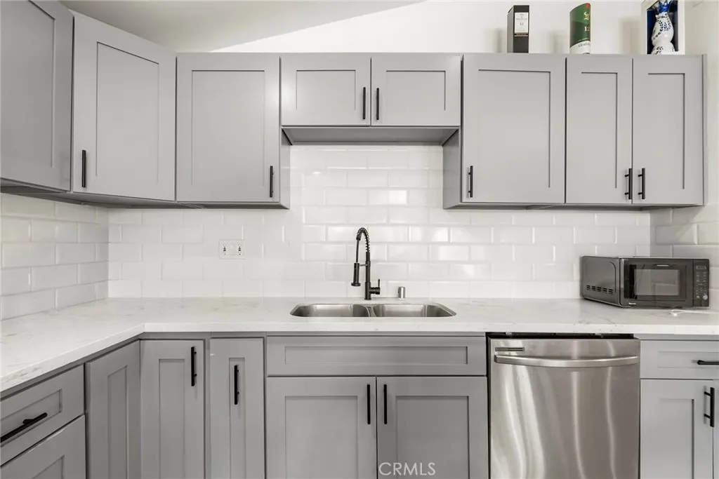 6413 Wystone Avenue, Reseda, CA, 91335