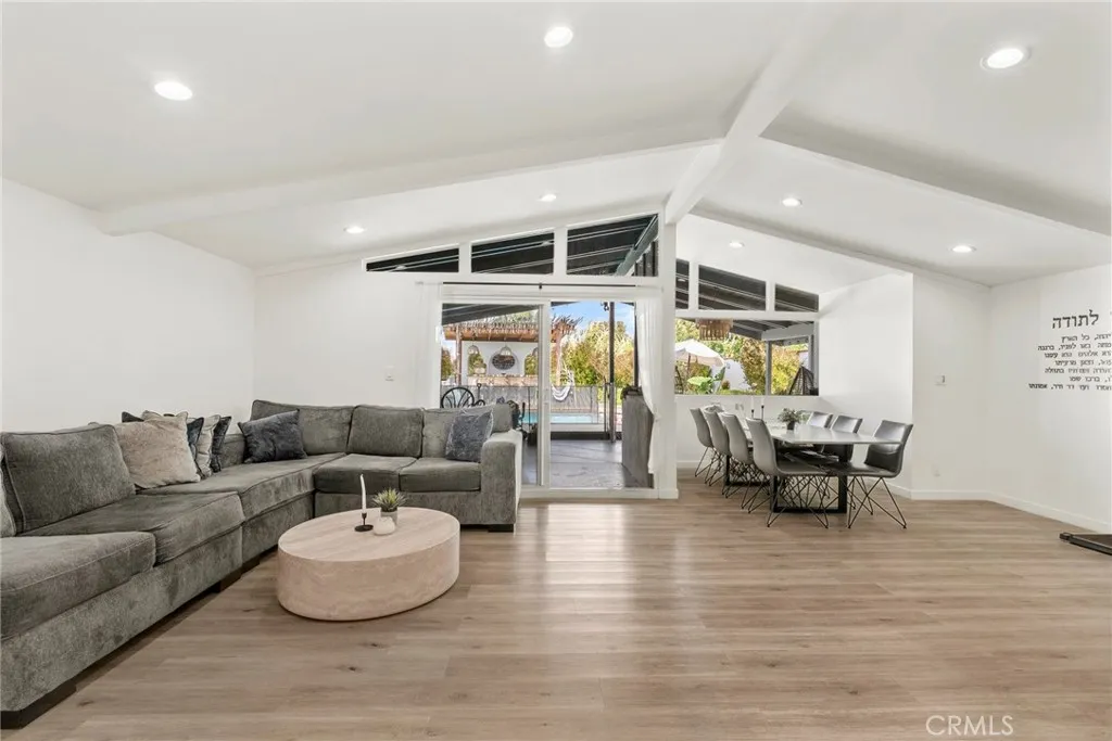 6413 Wystone Avenue, Reseda, CA, 91335