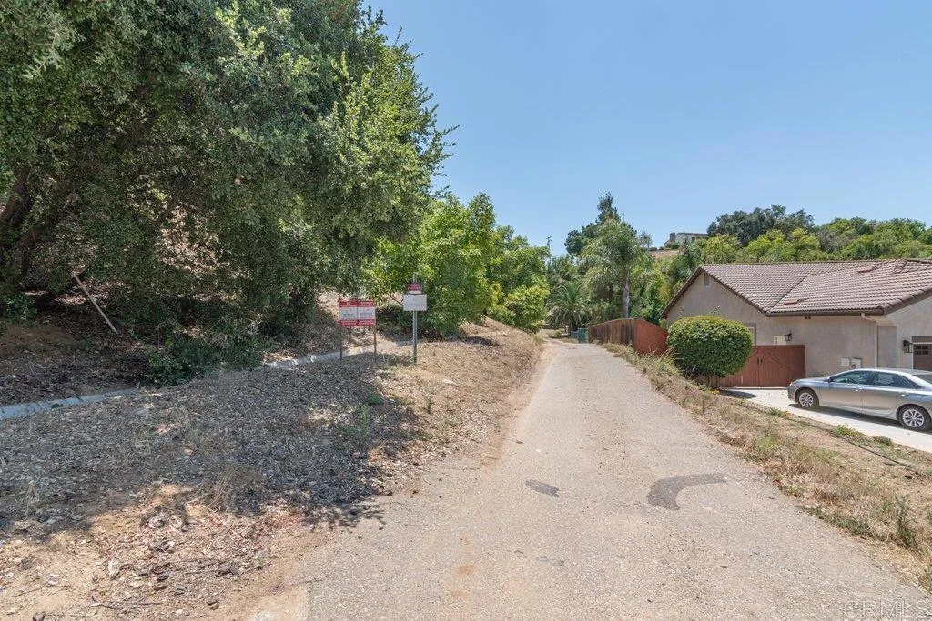 https://cdn.realtyfeed.com/cdn/127/306702574/046530428b6995c2d6d79cee736c4333.webp