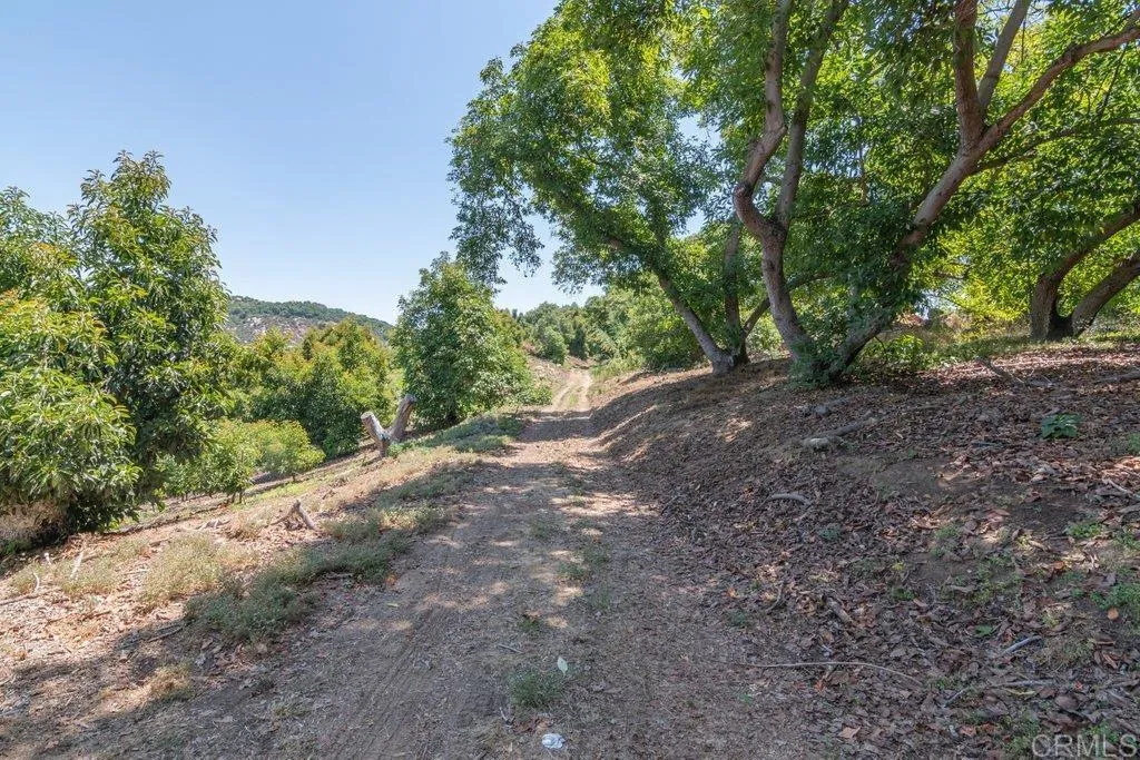 https://cdn.realtyfeed.com/cdn/127/306702574/594cbcc51b3ed107515fd46ce1dcf053.webp
