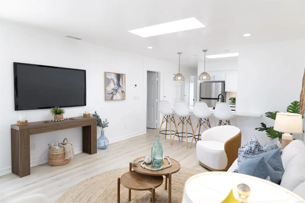 Photo #3: NDP2603976 Listing: Photo #3