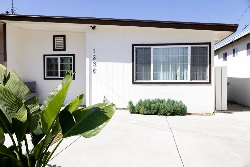 4676 Barcelona, Oceanside, CA, 92056