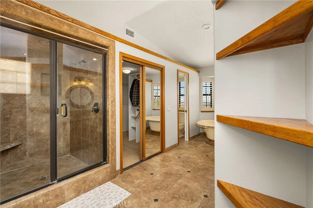 7788 Columbine, Oak Hills, CA, 92344