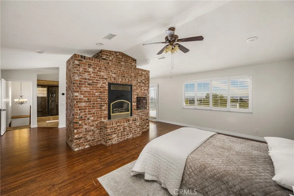 7788 Columbine, Oak Hills, CA, 92344