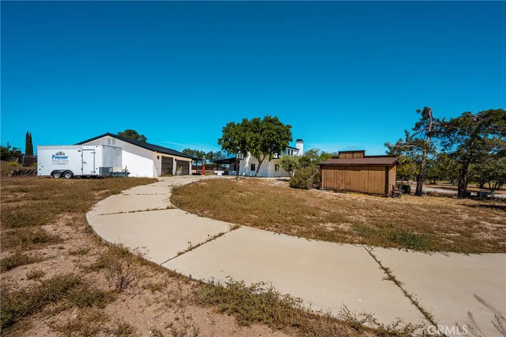 7788 Columbine, Oak Hills, CA, 92344