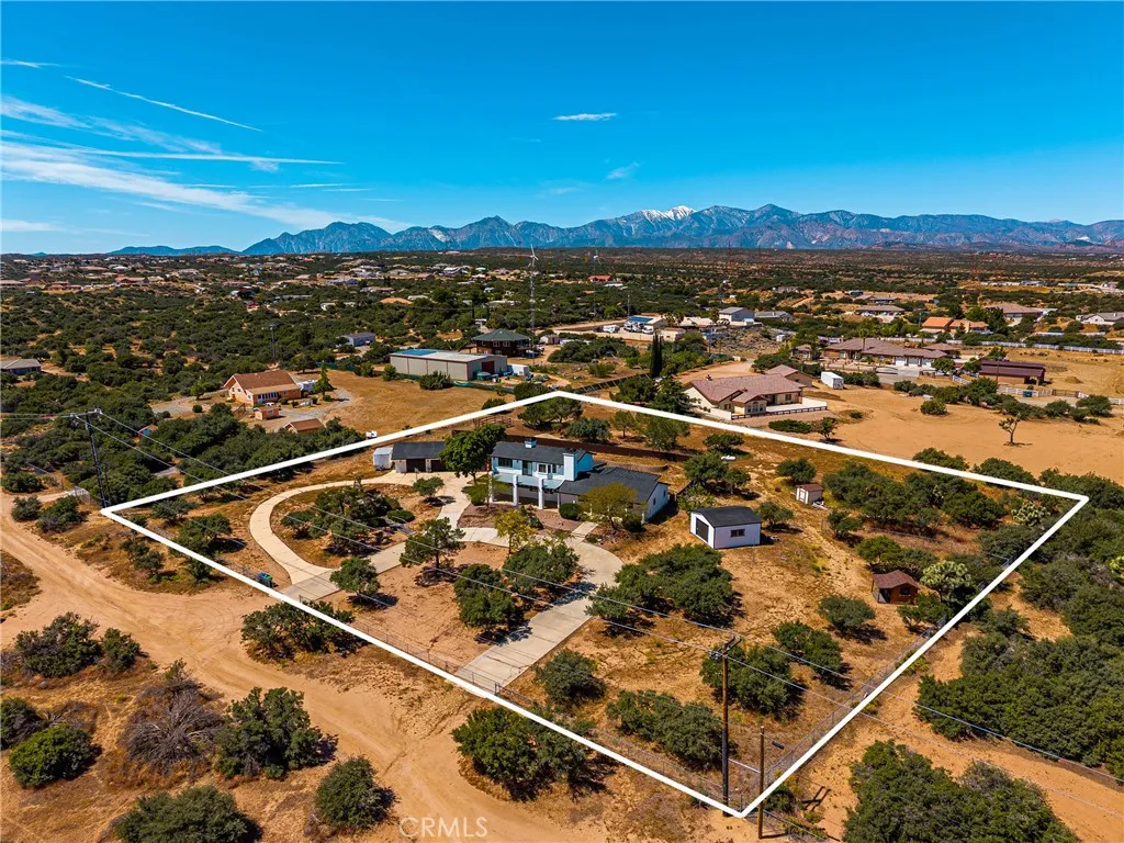 7788 Columbine, Oak Hills, CA, 92344