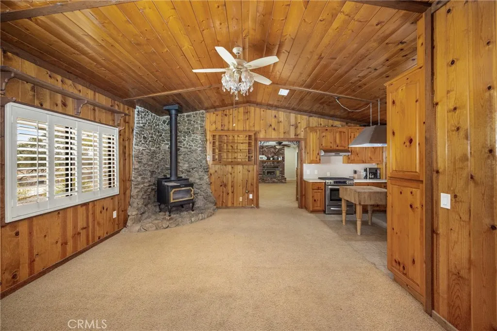 7788 Columbine, Oak Hills, CA, 92344