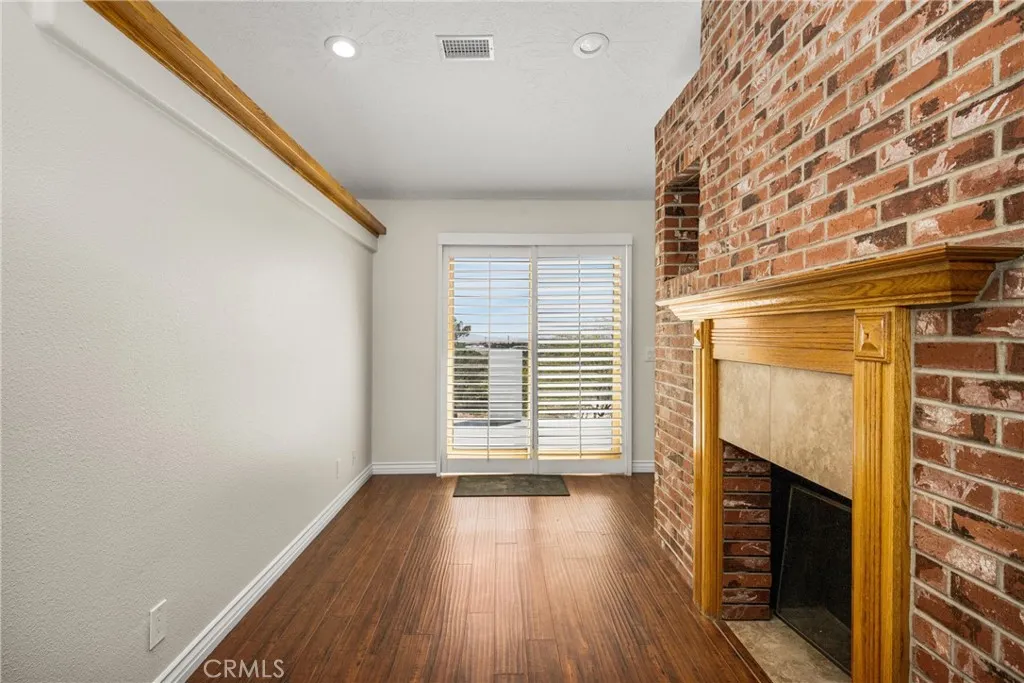 7788 Columbine, Oak Hills, CA, 92344