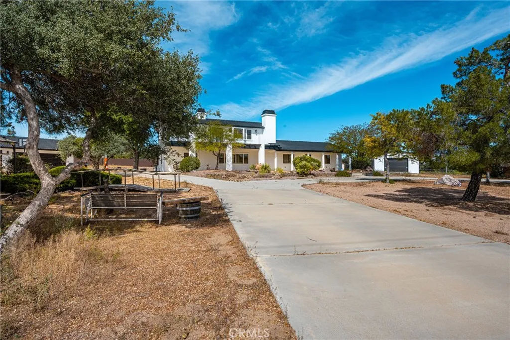 7788 Columbine, Oak Hills, CA, 92344
