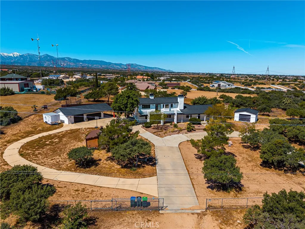 7788 Columbine, Oak Hills, CA, 92344