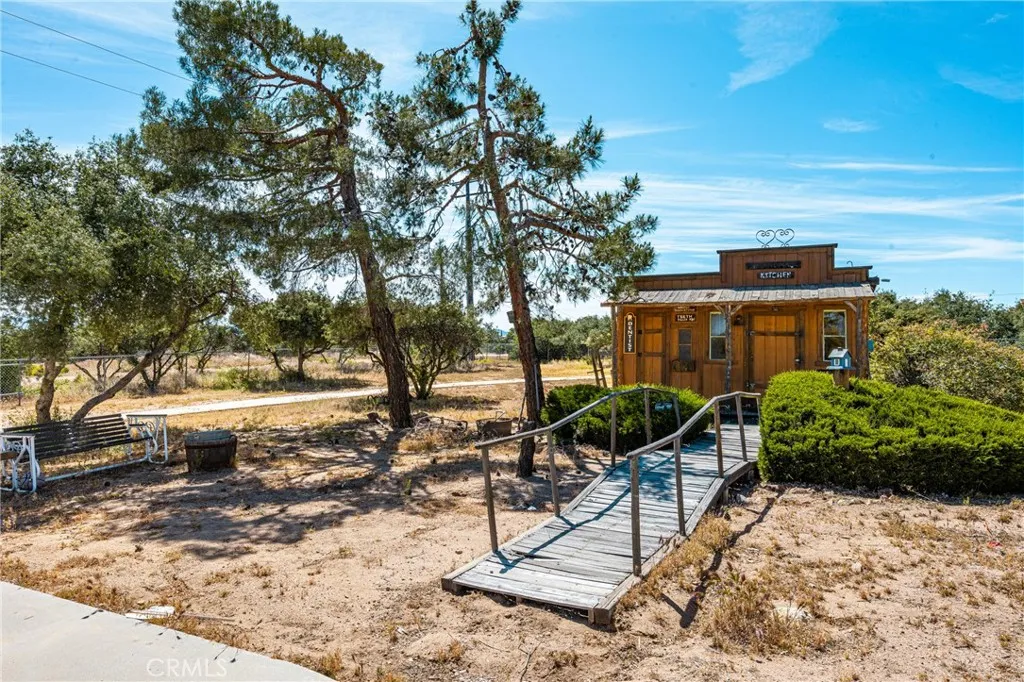 7788 Columbine, Oak Hills, CA, 92344