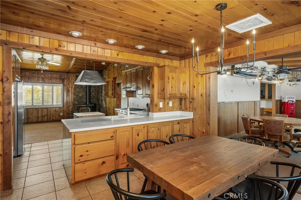 7788 Columbine, Oak Hills, CA, 92344