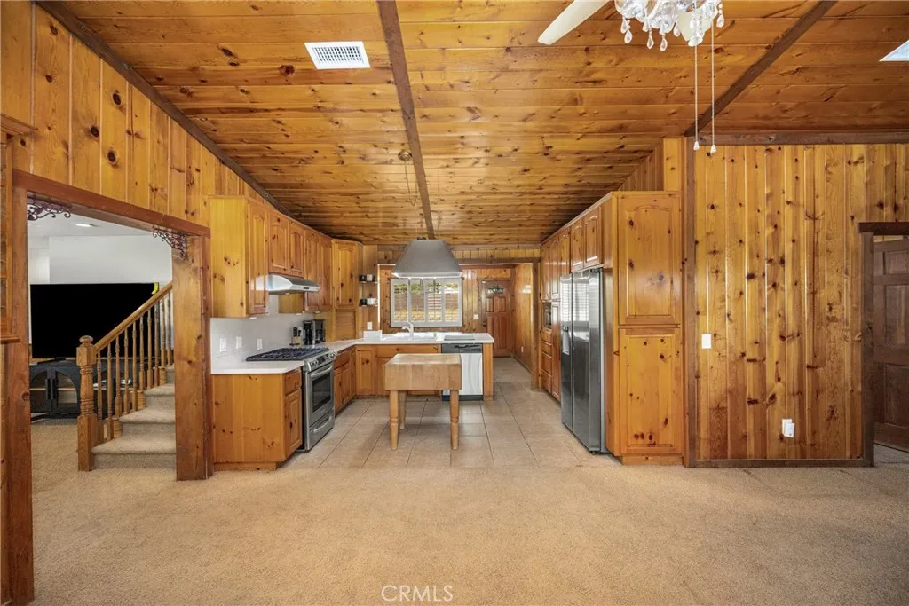 7788 Columbine, Oak Hills, CA, 92344
