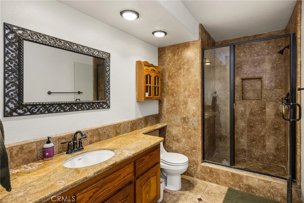 7788 Columbine, Oak Hills, CA, 92344