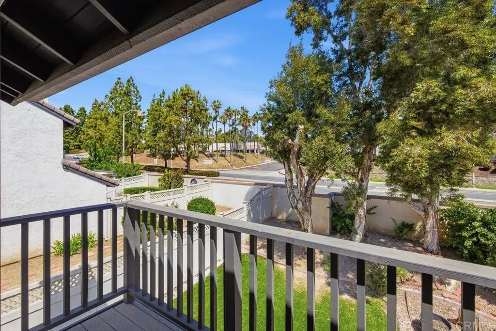 https://cdn.realtyfeed.com/cdn/127/306702622/80bd96646b5ddccf0b9ab5a85b2db182.webp
