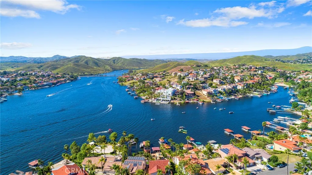 30056 Point Marina, Canyon Lake, CA, 92587