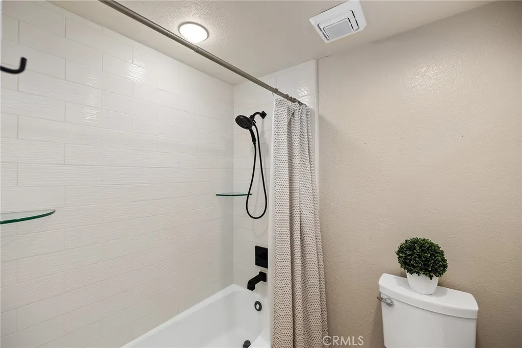 30056 Point Marina, Canyon Lake, CA, 92587