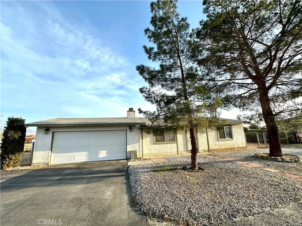 Apple Valley, CA 92308