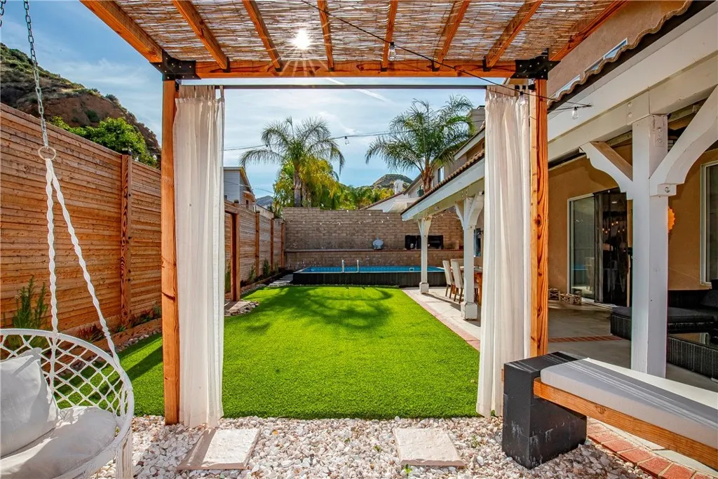 28630 Oak Valley, Castaic, CA, 91384
