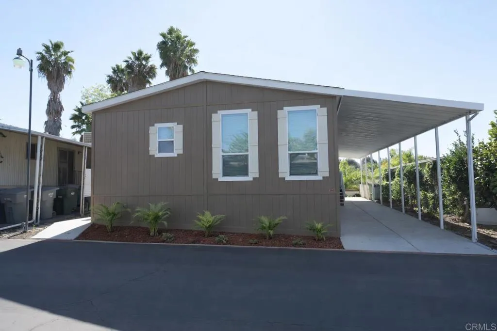 https://cdn.realtyfeed.com/cdn/127/306702733/1abbd5eb14c18df35db5299cd29e8663.webp