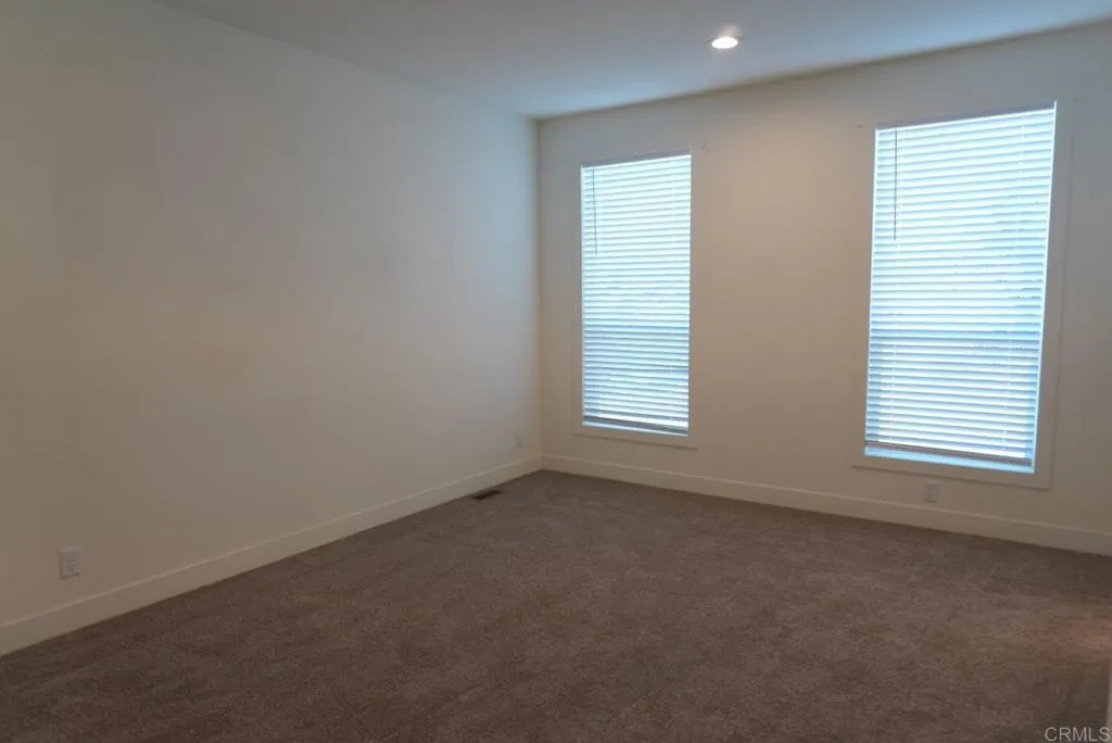 https://cdn.realtyfeed.com/cdn/127/306702733/5741c5d657a0936748ac8222433e133b.webp