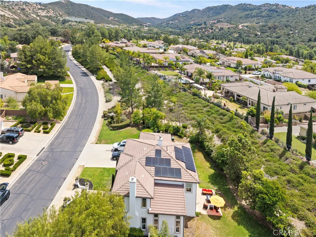 https://cdn.realtyfeed.com/cdn/127/306702812/479a4fe0cfc4ed47f38fd0ef8decfba5.webp