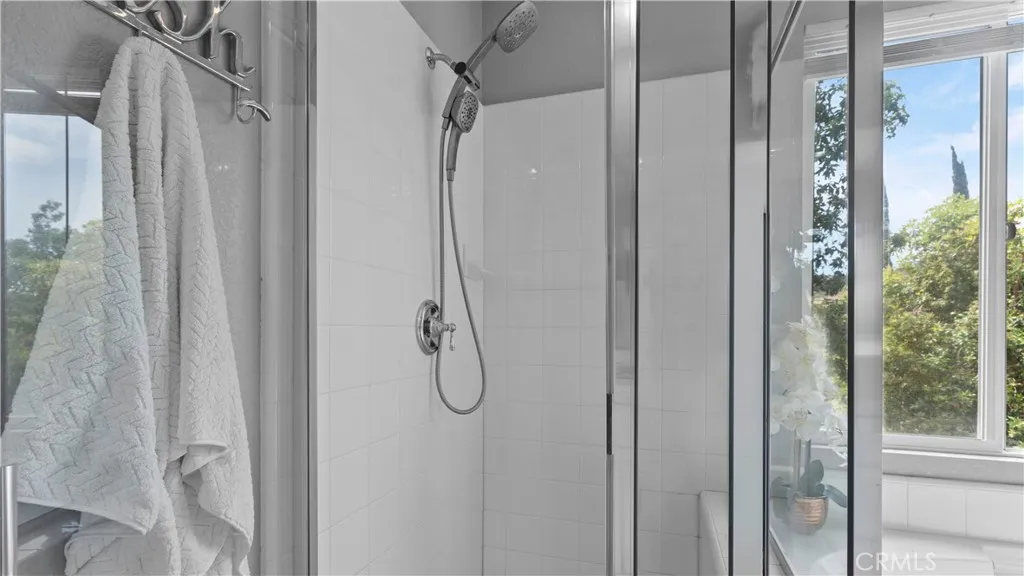 https://cdn.realtyfeed.com/cdn/127/306702812/9b94abaeb459f67f9a431205e79689fa.webp