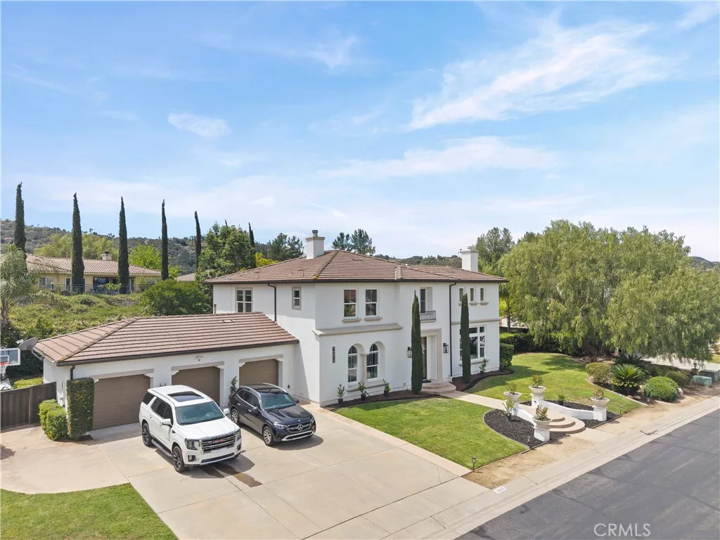 https://cdn.realtyfeed.com/cdn/127/306702812/b32056588297b800885e9c4f76bd99bc.webp