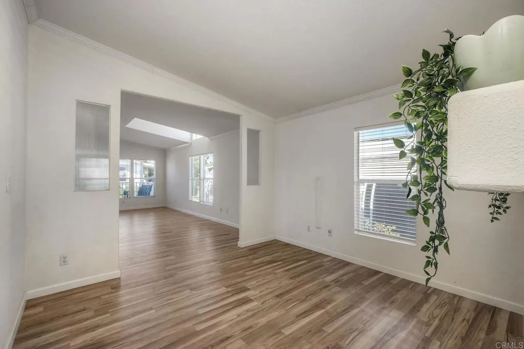 https://cdn.realtyfeed.com/cdn/127/306702831/9146628262045283b91f42acae6b79ce.webp